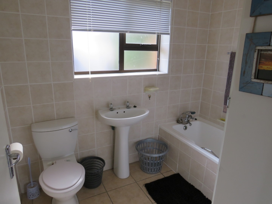 3 Bedroom Property for Sale in Seafield Eastern Cape